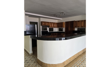 Se Vende apartamento ubicado en el Casco Antiguo, Panamá (MZ)