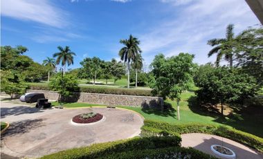 Se vende apartamento ubicado en Playa Bijao - Coclé (MZ)