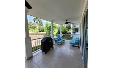 Se vende apartamento ubicado en Playa Bijao - Coclé (MZ)