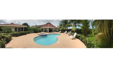 Se vende proyecto Golden Reef ubicado en Playa Santa Clara (MZ)