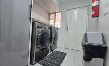 Se Vende casa en Costa del Este (MZ)