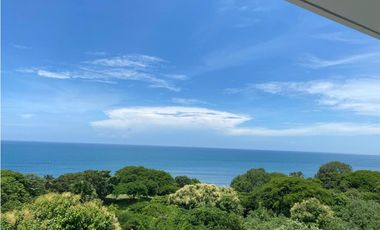 Se Vende apartamento en Punta Barco (MZ)