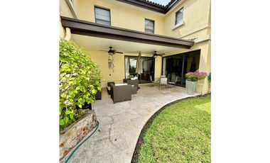 Venta casa River Valley Panama Pacifico. Esquina | Extra Lote