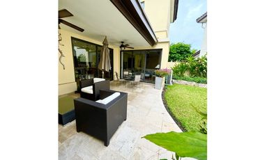 Venta casa River Valley Panama Pacifico. Esquina | Extra Lote