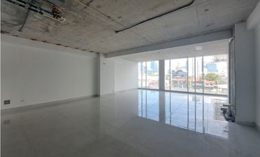 SE ALQUILAN OFICINAS EN THE TOWERS BUSINESS PLAZA