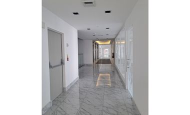 SE ALQUILAN OFICINAS EN THE TOWERS BUSINESS PLAZA