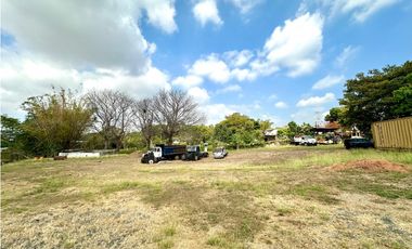 VENTA DE TERRENO COMERCIAL EN TOCUMEN, PANAMA 