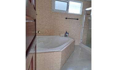 Se Vende casa en venta ubicada en Residencia Blue Royal (AP)