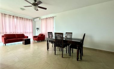 Vendo o alquilo apartamento en Playa Blanca