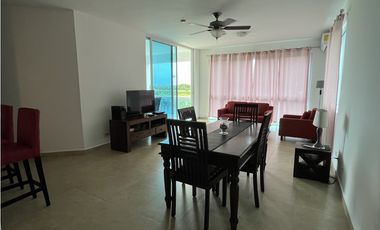 Vendo o alquilo apartamento en Playa Blanca