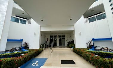Vendo o alquilo apartamento en Playa Blanca
