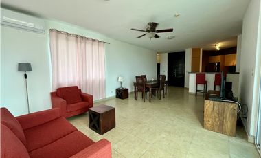 Vendo o alquilo apartamento en Playa Blanca