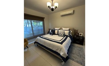 SE VENDE CASA DE PLAYA PH BIJAO BEACH & CLUB RESIDENCES (MZ)