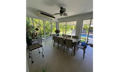 SE VENDE CASA DE PLAYA PH BIJAO BEACH & CLUB RESIDENCES (MZ)