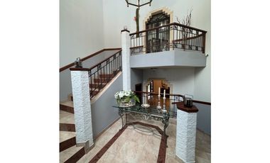 Venta de casa en Dos Mares