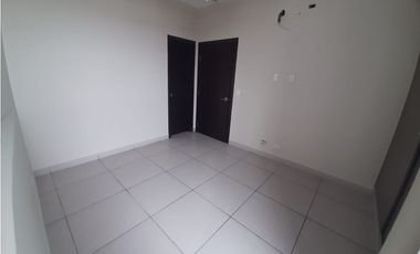 VENTA DE AMPLIO APARTAMENTO EN PH 4 HORIZONTES - ALTOS DE PANAMA
