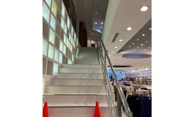 VENTA LOCAL COMERCIAL EN ALBROOK MALL, ANCON (OF)