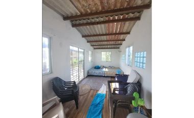 VENTA CASA EN COLON SANTA ISABEL BARRIO VIENTO FRIO (GS)
