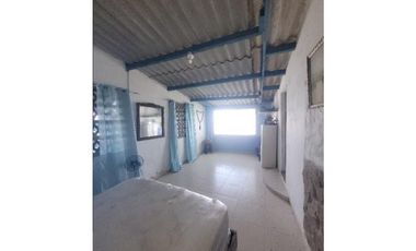 VENTA CASA EN COLON SANTA ISABEL BARRIO VIENTO FRIO (GS)