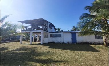 VENTA CASA EN COLON SANTA ISABEL BARRIO VIENTO FRIO (GS)