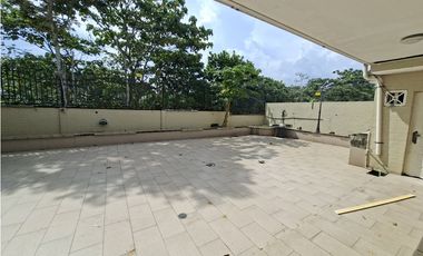 VENTA DE AMPLIA CASA EN ALTOS DE PANAMA - ALTOS DEL COUNTRY 2000