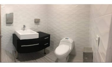 Se Vende oficina en Torre Oceanía, Punta Pacifica (MZ)