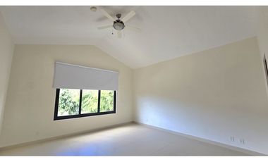 Se Vende casa en River Valley, Panamá Pacífico (MZ)