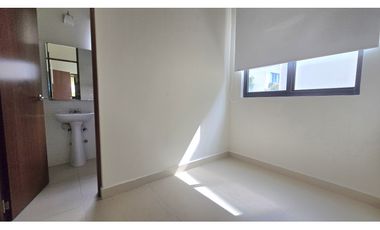 Se Vende casa en River Valley, Panamá Pacífico (MZ)