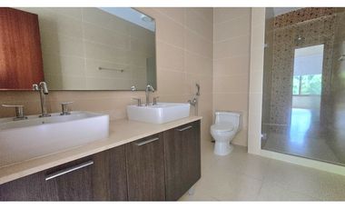 Se Vende casa en River Valley, Panamá Pacífico (MZ)