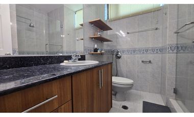 Se Vende apartamento en PH Oceanía, Edison Park (MZ)