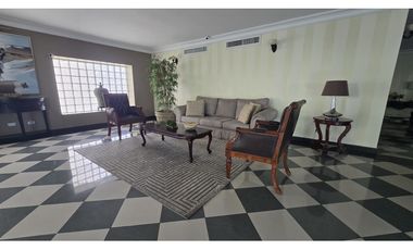 Se Vende apartamento en PH Oceanía, Edison Park (MZ)