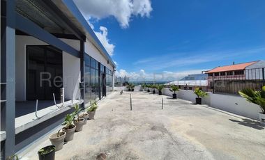 Local comercial rooftop con vista al mar, Casco Antiguo. 26-4224.