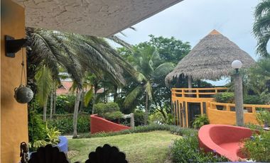 VENTA CASA DE PLAYA EN SAN CARLOS PUNTA ROCA (OF)