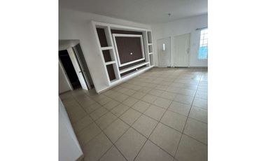 VENTA CASA EN ARRAIJAN URB. BRISAS DEL GOLF (OF)