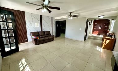 Se vende casa en Altos de Panamá, Bosque de La Cibeles