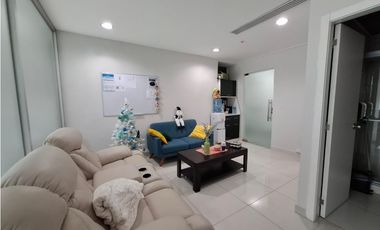 VENTA OFICINA EN COSTA DEL ESTE PH TOP TOWER