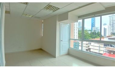 Venta de oficina en Vista Marina en Marbella