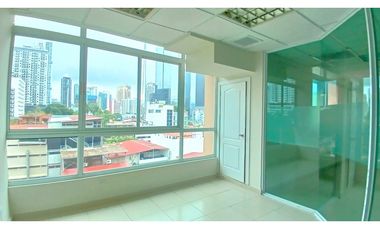 Venta de oficina en Vista Marina en Marbella