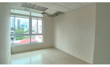 Venta de oficina en Vista Marina en Marbella