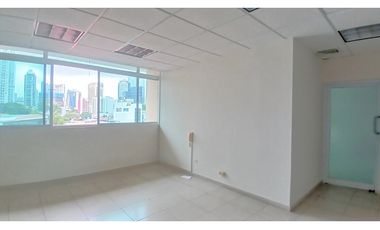 Venta de oficina en Vista Marina en Marbella