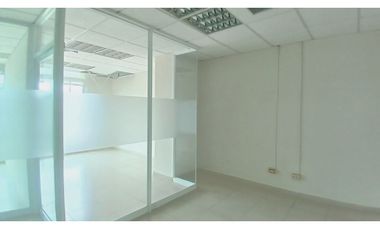 Venta de oficina en Vista Marina en Marbella