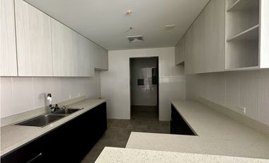 Se Alquila Apartamento en Tucan Country Club