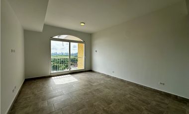 Se Vende Apartamento en Tucan Country Club