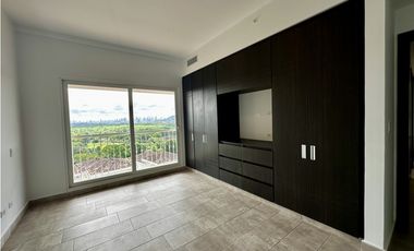 Se Vende Apartamento en Tucan Country Club