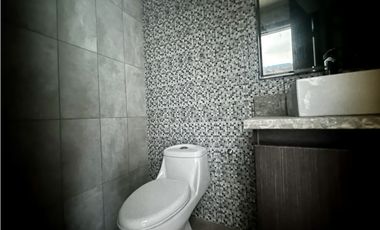 Se Vende Apartamento con Terraza en Tucán Country Club & Resort