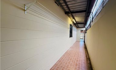 SE VENDE CASA EN DON BOSCO CON ABONO INICIAL GRATIS (T4) XPC5 - 0825