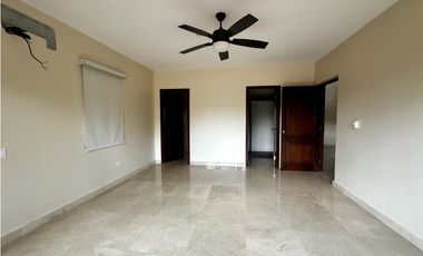 Se Vende Casa en Camino de Cruces