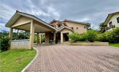 Se Vende Casa en Camino de Cruces