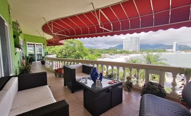 Venta de Apartamento Vista al Mar en Playa Gorgona  RB