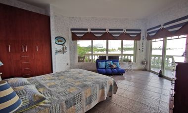 Venta de Apartamento Vista al Mar en Playa Gorgona  RB